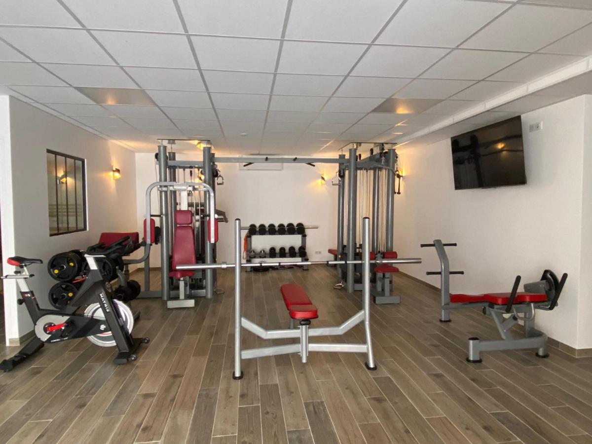 La Villa Perchee Calme, Sauna, Parking Prive サン・プリ エクステリア 写真
