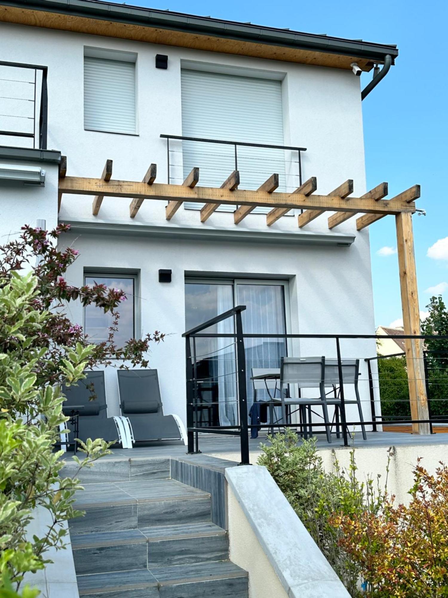 La Villa Perchee Calme, Sauna, Parking Prive サン・プリ エクステリア 写真