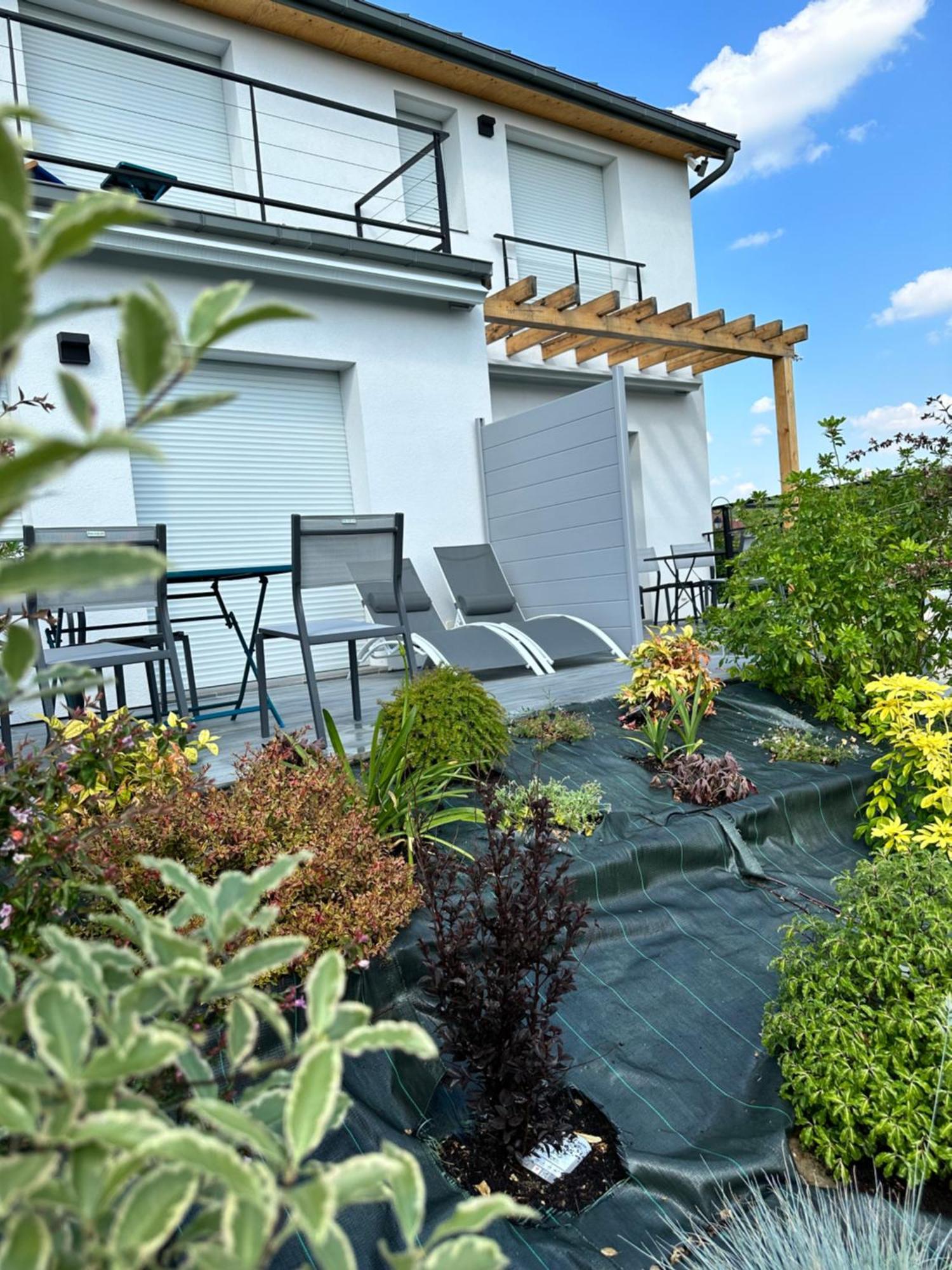 La Villa Perchee Calme, Sauna, Parking Prive サン・プリ エクステリア 写真
