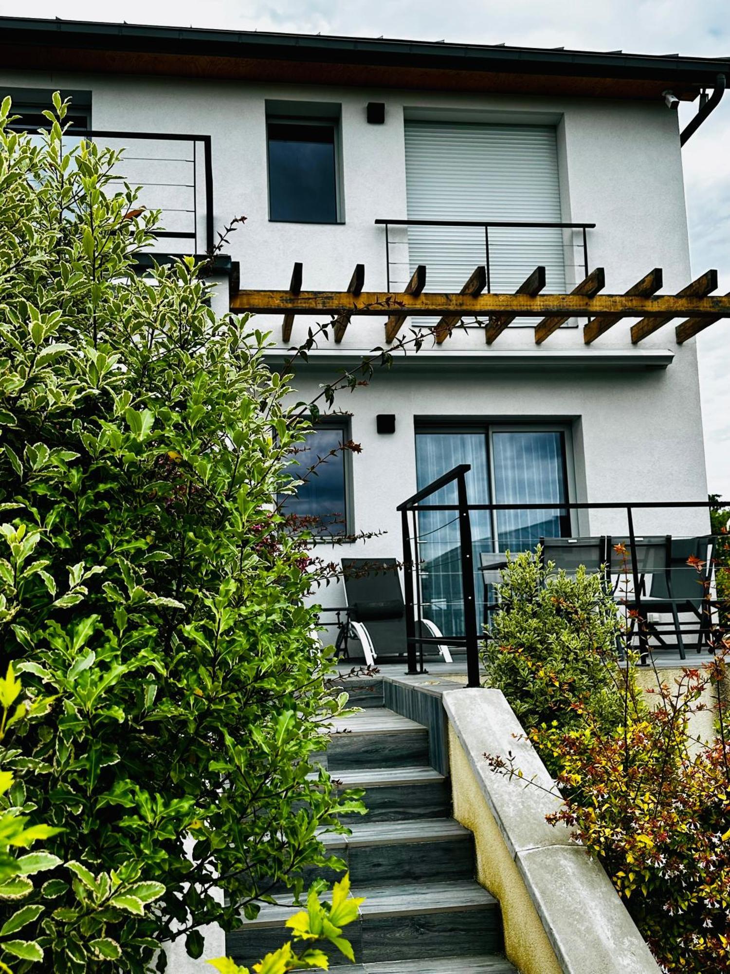 La Villa Perchee Calme, Sauna, Parking Prive サン・プリ エクステリア 写真